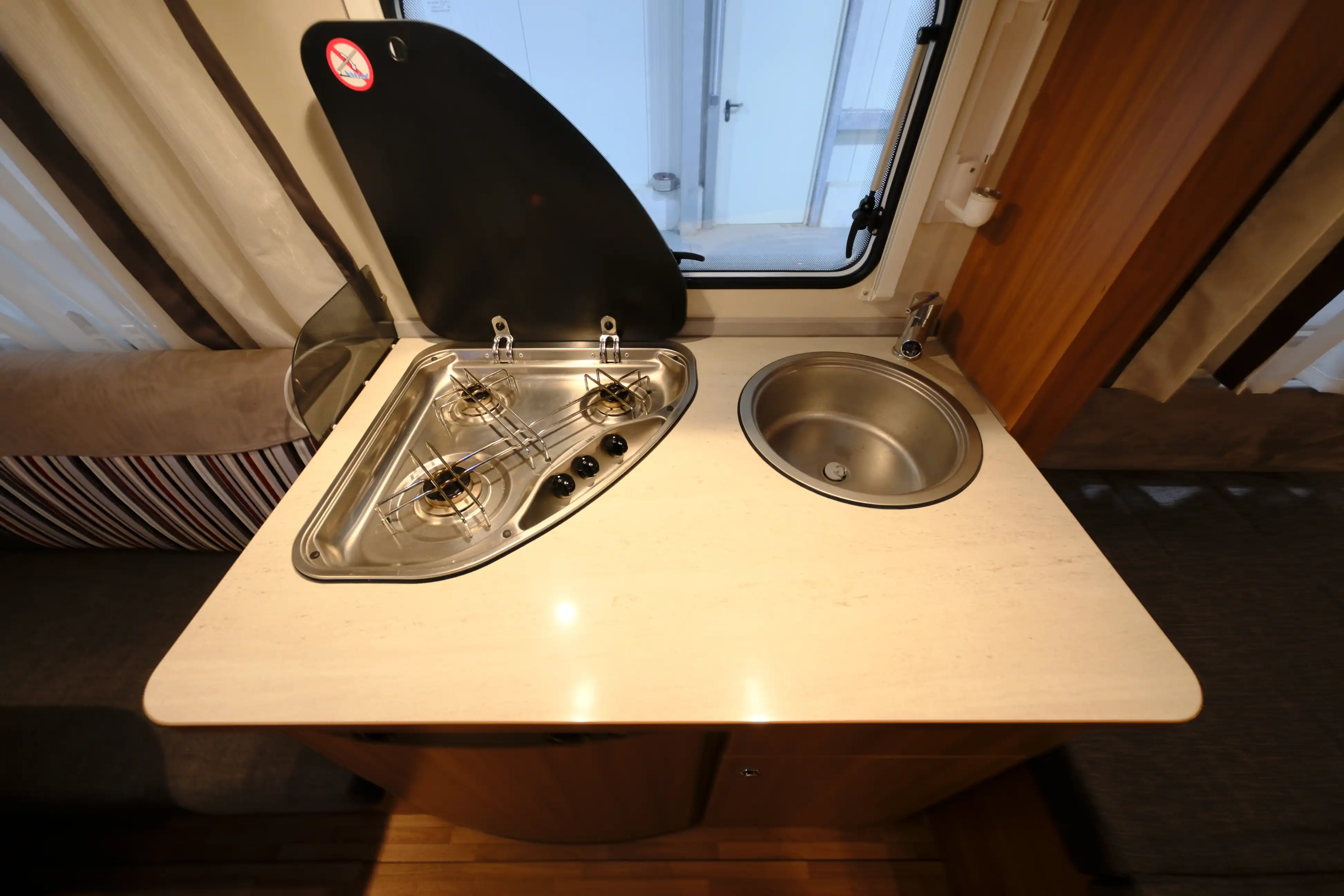 WEINSBERG Cara One 450 FU